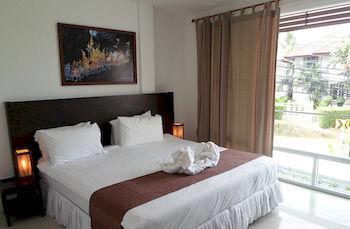 Baan Oui Phuket Guest House Nai Harn Bagian luar foto